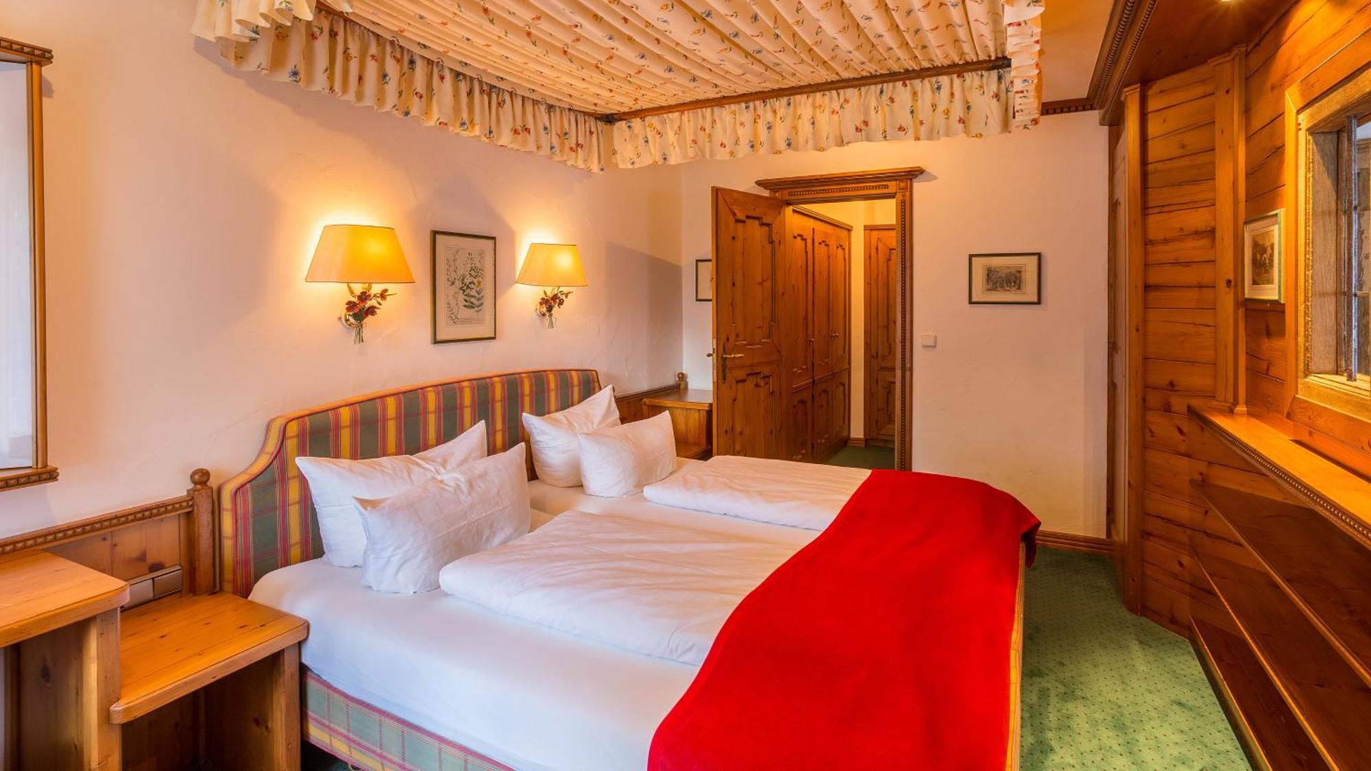 Alpenhotel Oberstdorf - Ein Rovell Hotel Ngoại thất bức ảnh