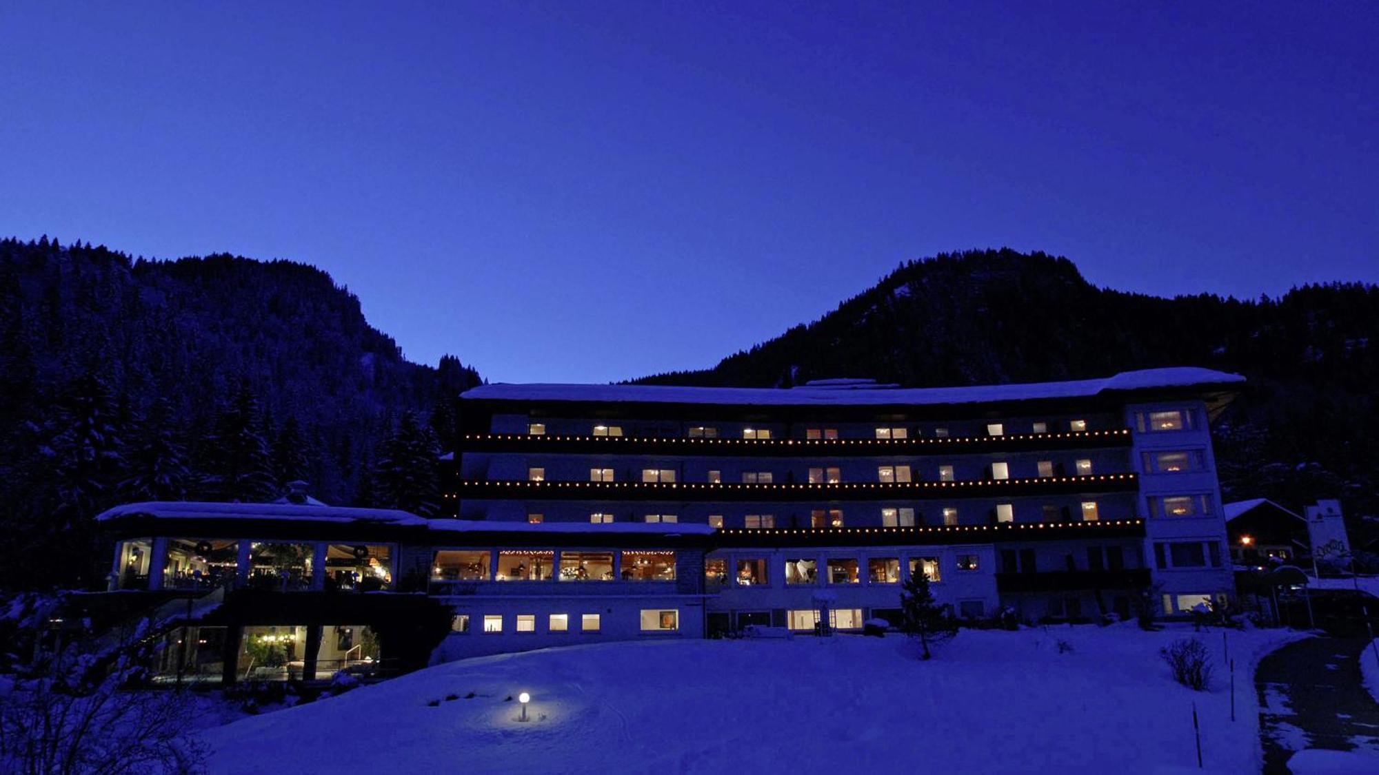 Alpenhotel Oberstdorf - Ein Rovell Hotel Ngoại thất bức ảnh