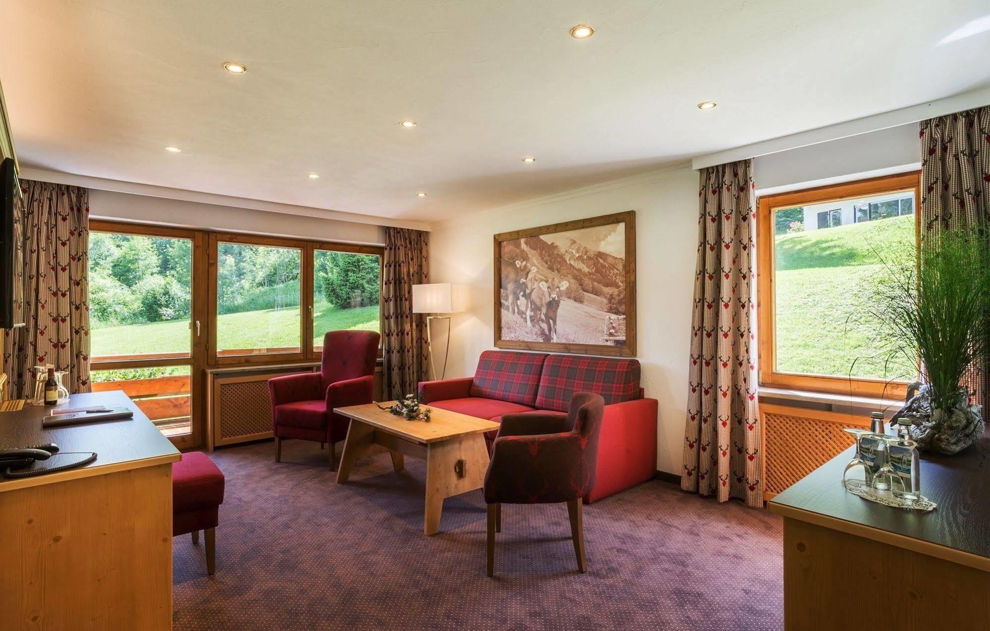 Alpenhotel Oberstdorf - Ein Rovell Hotel Ngoại thất bức ảnh